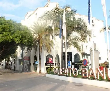 Puerto Banus, Marina Banus, 2br, 2bth, Pool, Parking, Marbella, 1j Apartment *
