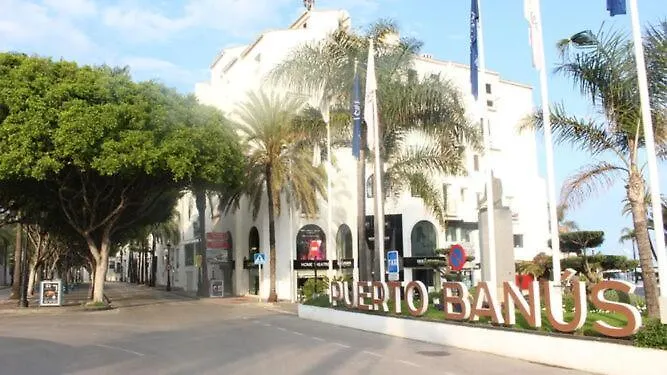 - Marina Banus, Puerto Banus, 2br Apartment, Parking & Pool Apartmán *